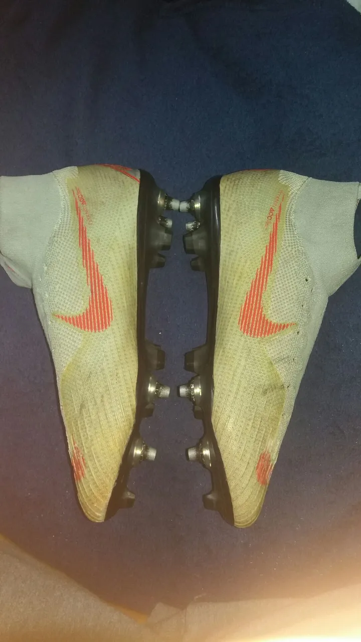 Chuteira Nike Mercurial Superfly360