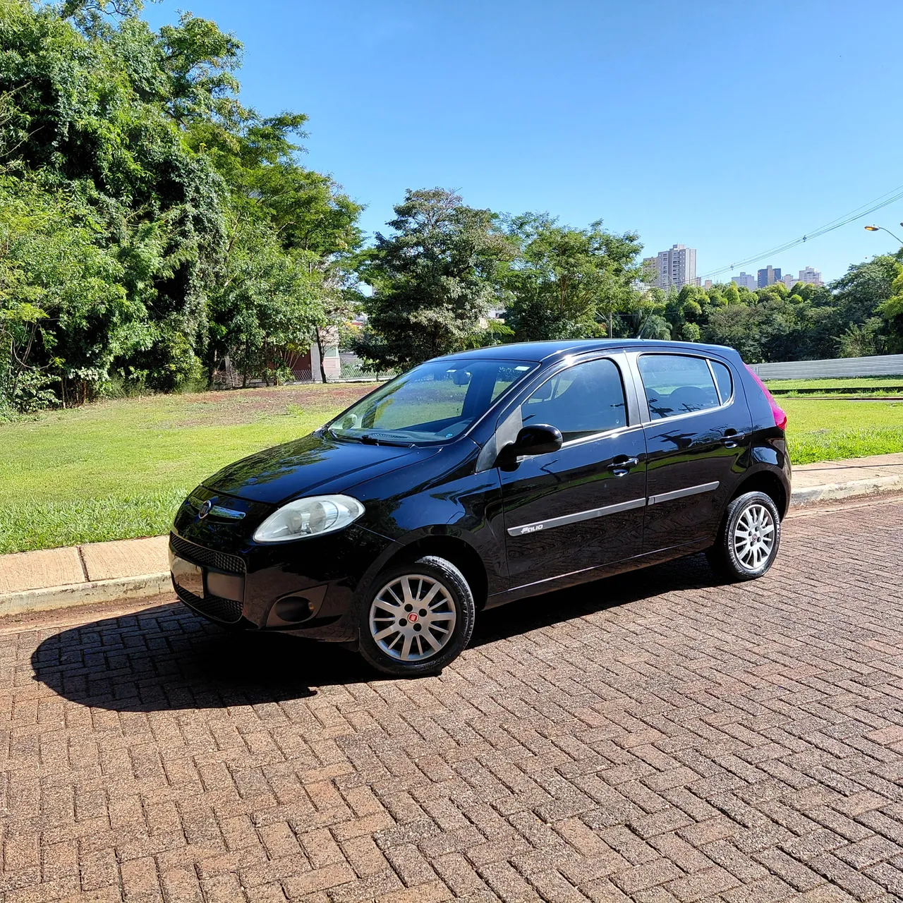 PALIO ATTRATIVE 1.4 FLEX COMPLETO ANO 2017