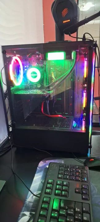 VENDE-SE 2 PC GAMERS COMPLETOS COM MESA E CADEIRAS - Foto 5