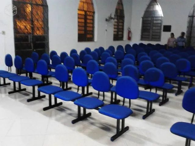 Cadeiras para igreja 