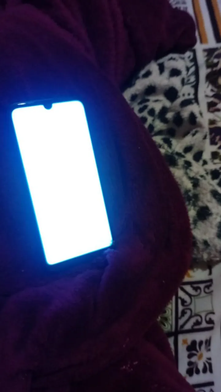 Celular moto éplus 6