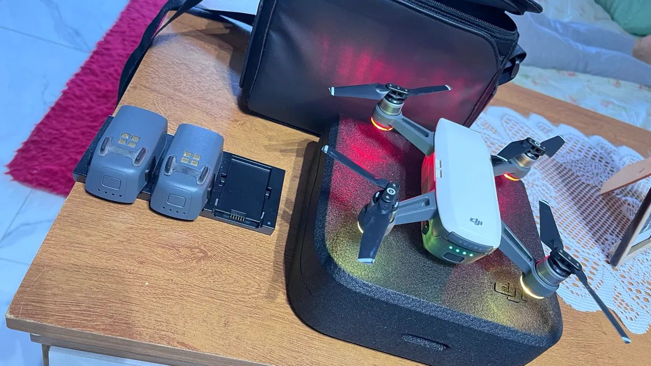 Drone DJI Spark (Troco em Go Pro)