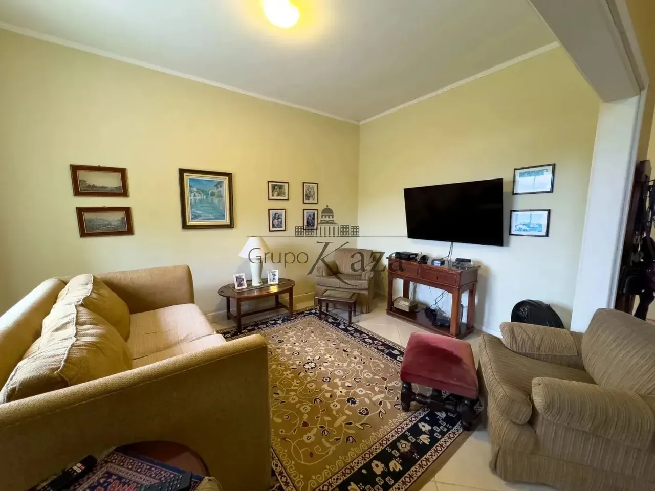 Oportunidade - Casa - Condomínio Residencial Mirante do Vale - 4 Dormitórios - 381m².