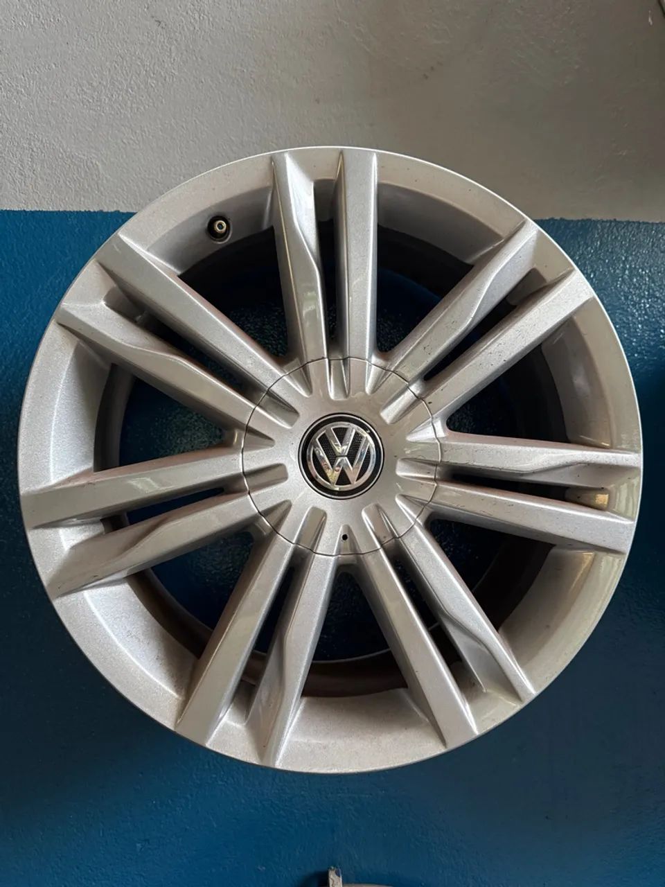 Jogo roda aro 17 oem vw new golf tsi  - Foto 2