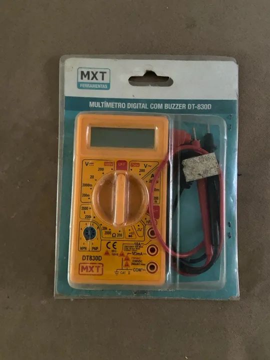 Multímetro digital 