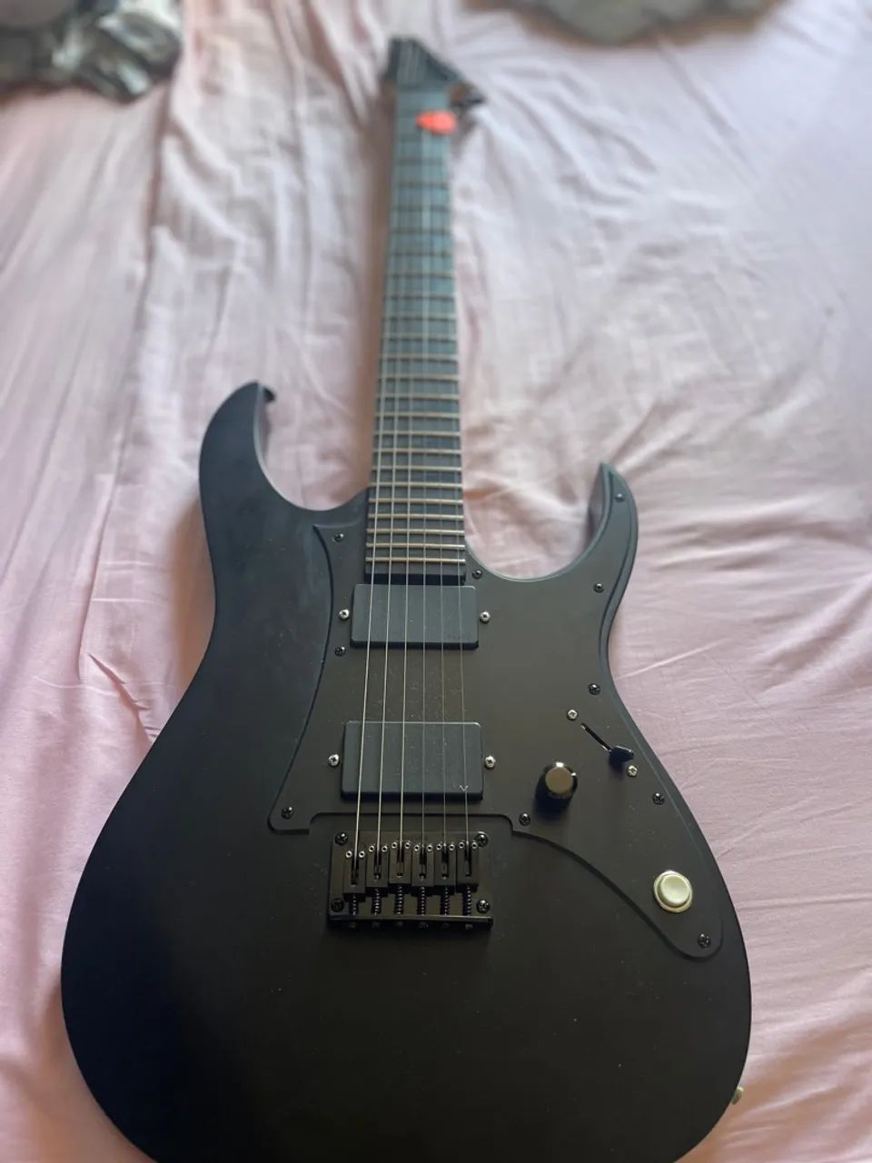 Guitarra ibanez GIO