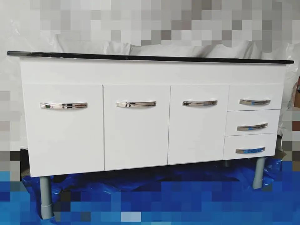 Gabinete e Pia 1,50