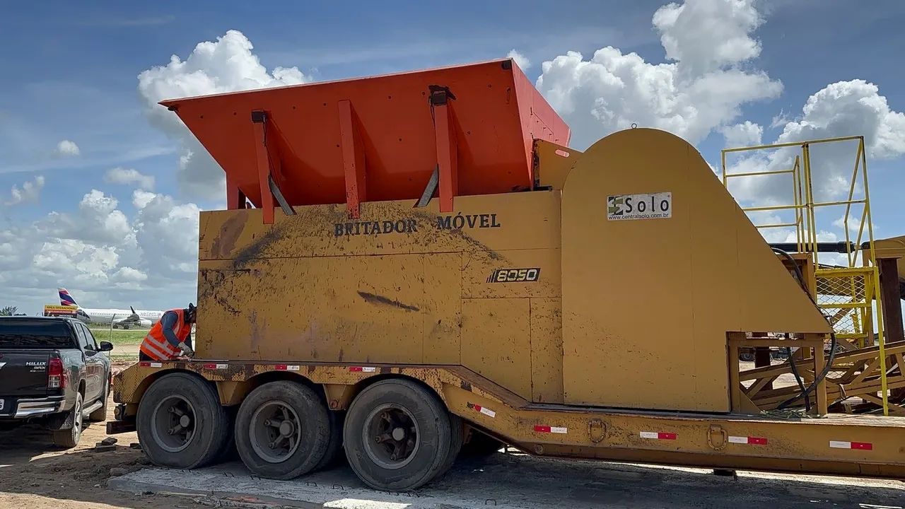 Britador Móvel 8050 faço