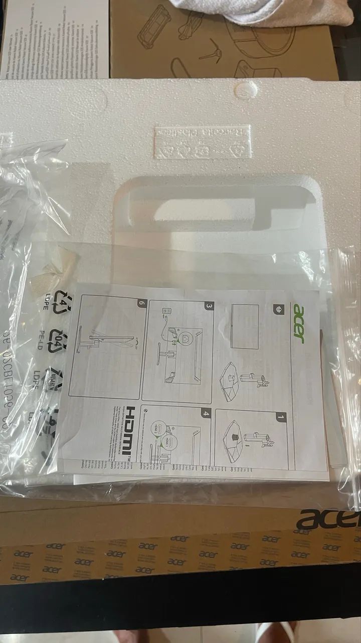 Acer Gaming Monitor 180 Hz64739263771523123