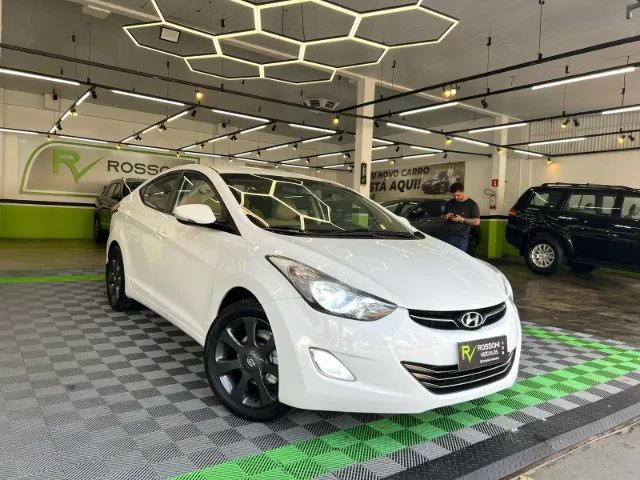 Hyundai Elantra GLS 1.8 aut -2013 - Foto 5