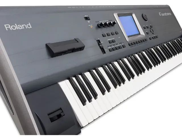 Roland Fantom 