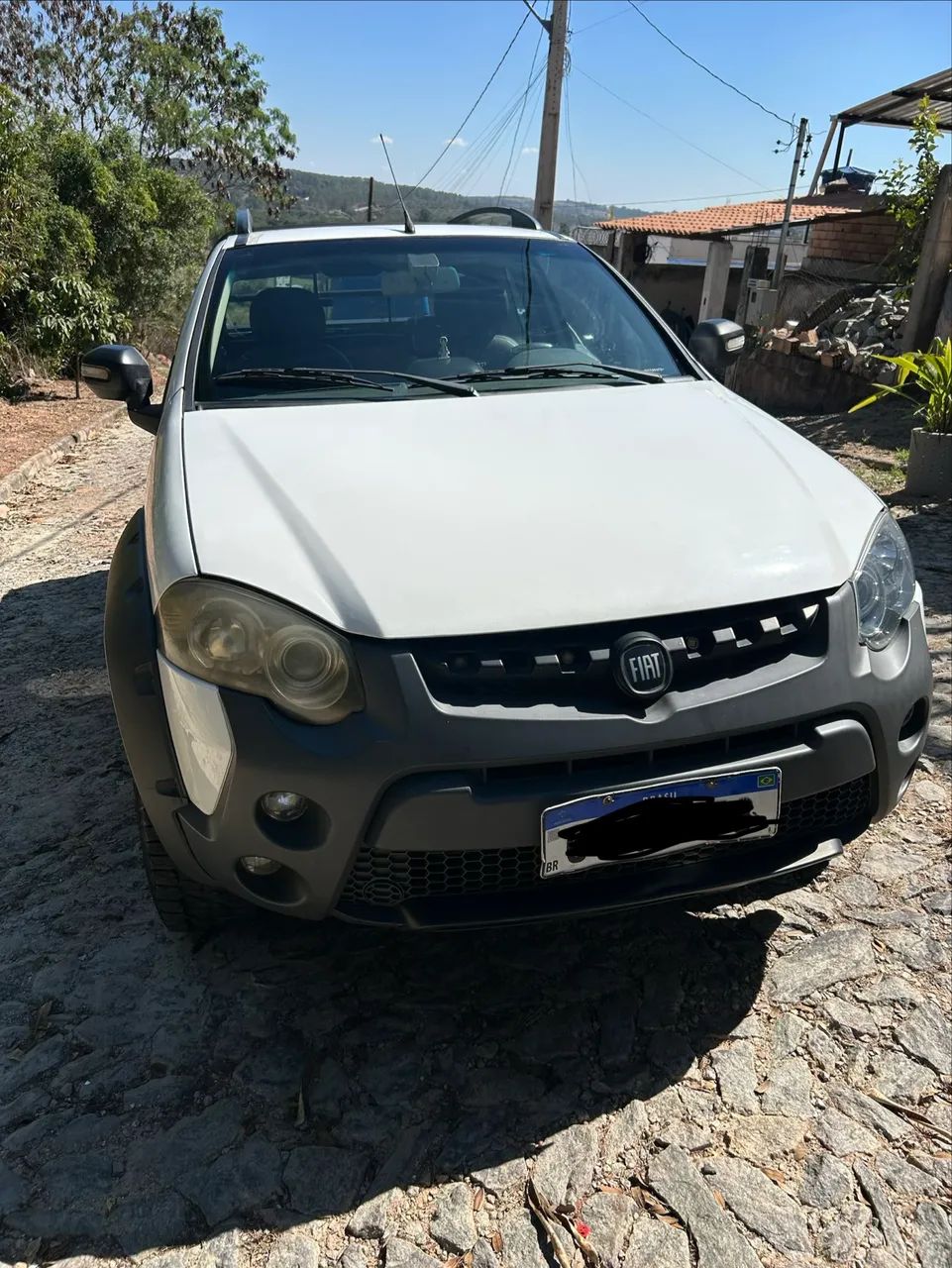 Fiat Strada Adventure1.8/ 1.8 Locker Flex CD 2014 - Foto 3