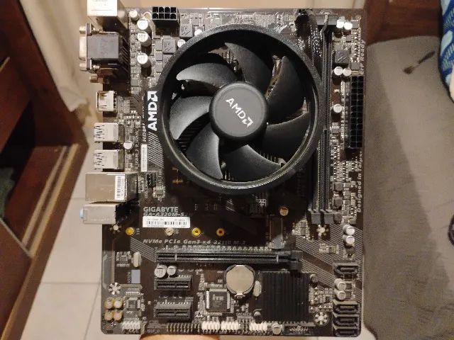Kit Upgrade AM4: Ryzen 5 5500 + Placa-Mãe Gigabyte A320M-S2H (Com Cooler) - Foto 2