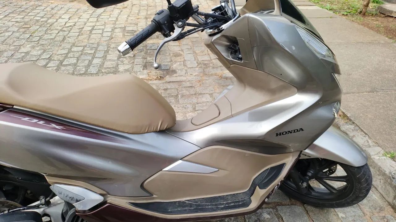 Pcx DLX - Foto 2