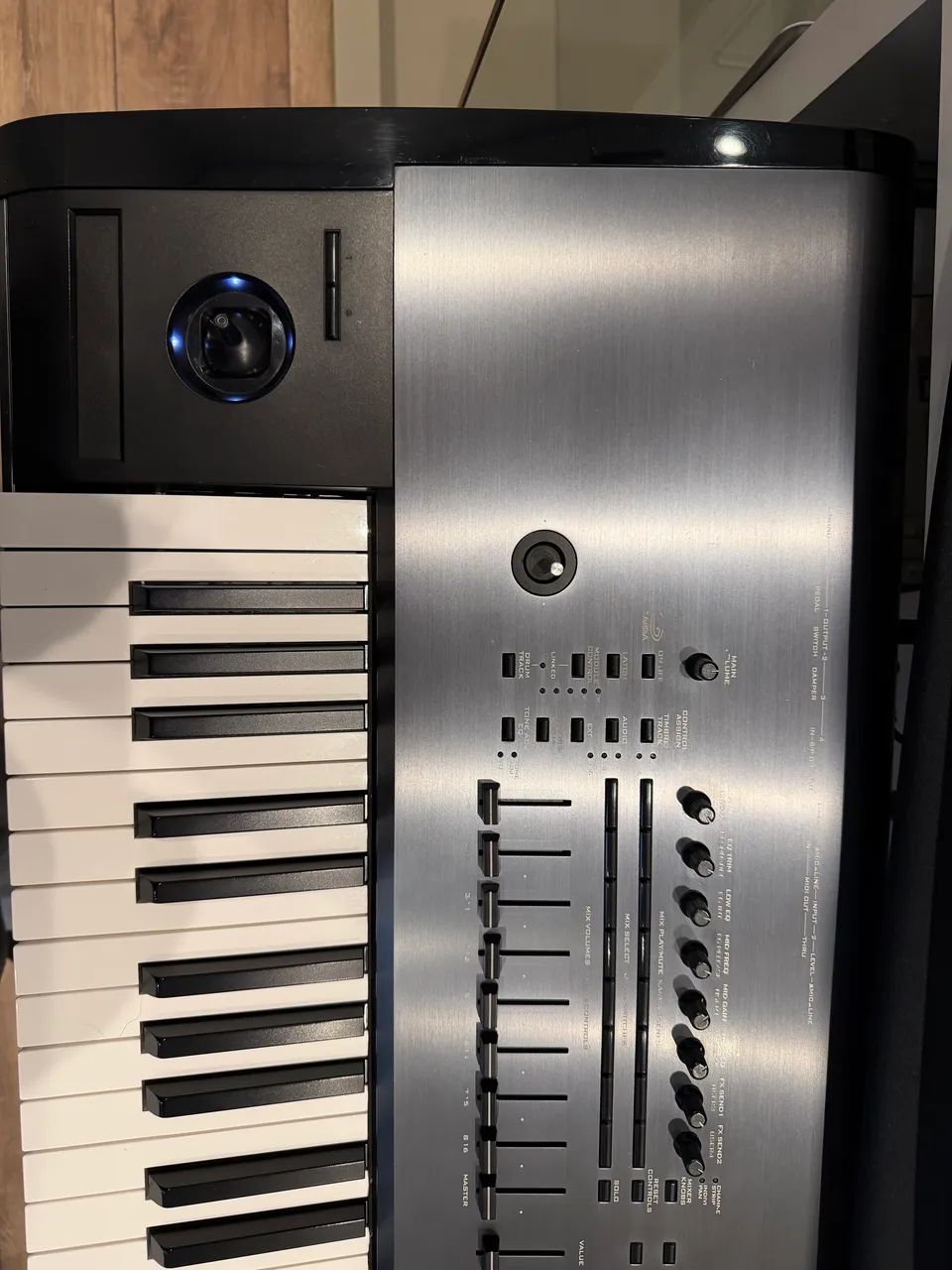 Korg kronos 73 - Foto 5