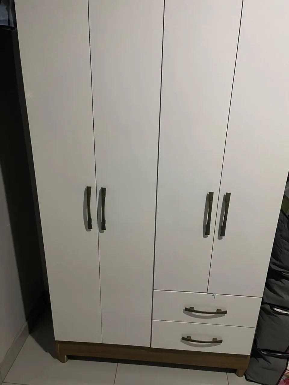 Guarda-roupa infantil 