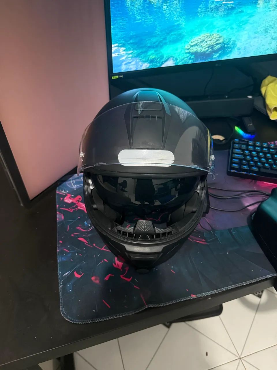 Capacete GP tech 118
