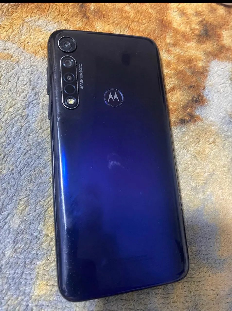 Celular Motorola G8 plus  - Foto 2