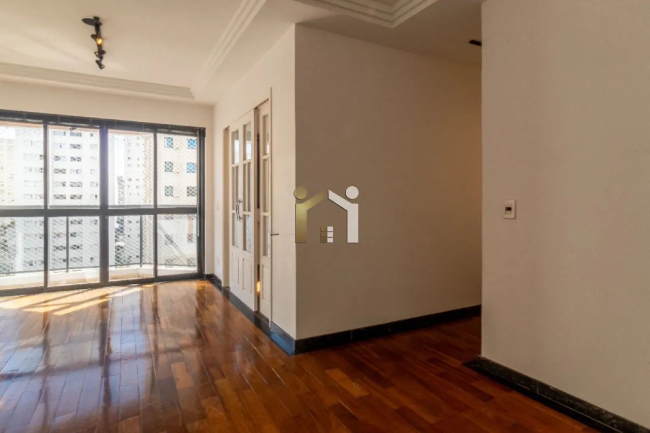 Apartamento a venda em Moema com 96m², 2 quartos sendo 1 suíte e 2 vagas