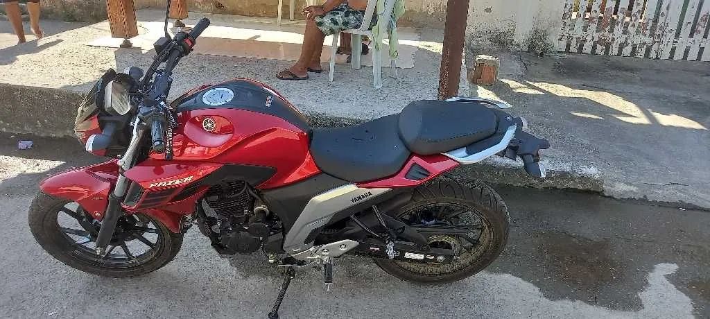 FZ 25  - Foto 2