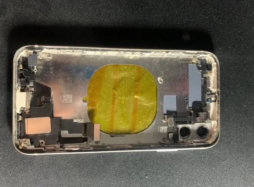 Carcaça de IPhone 11 Branca (Vazia) - Foto 5