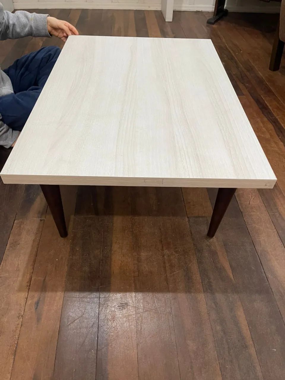 Mesa centro com pés palito. - Foto 3