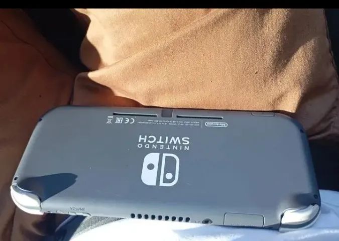 Nintendo Switch lite - Foto 2