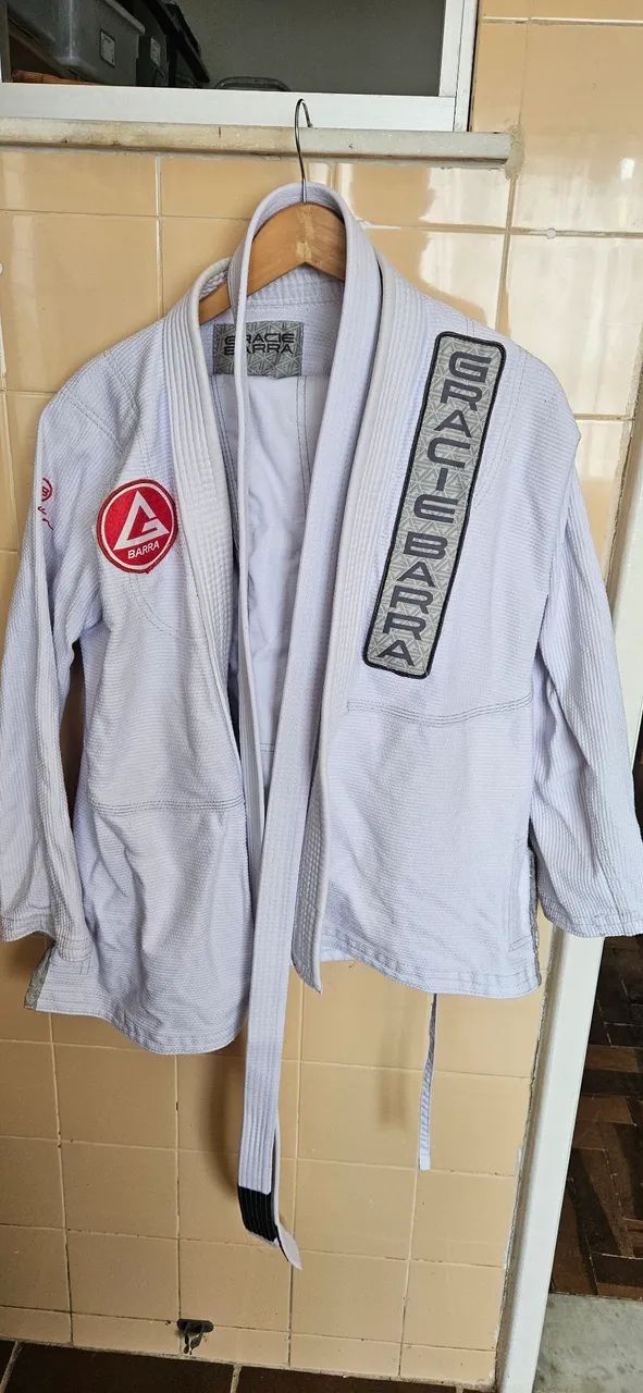 Vendo kimono Gracie Barra A1