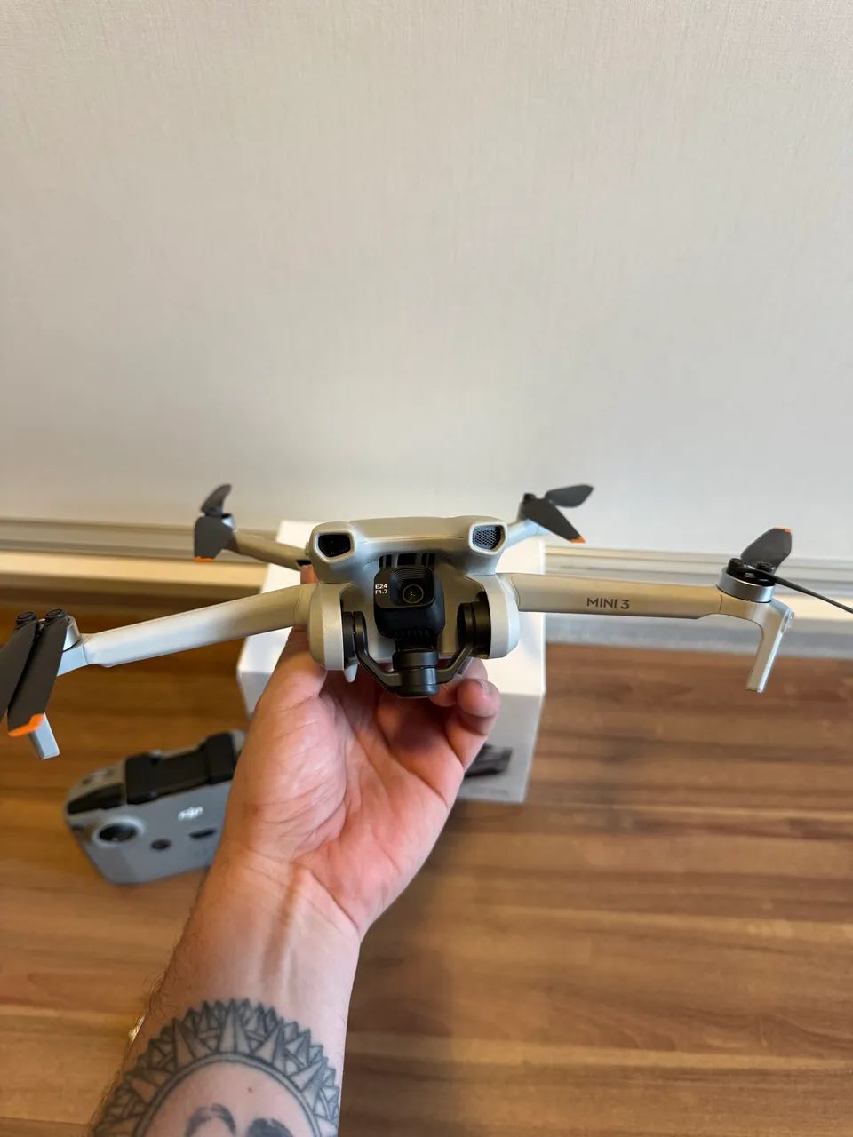 Dji Mini 3 controle sem tela  - Foto 3