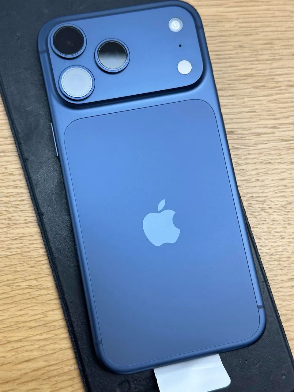IPHONE 17 PRO - Foto 4