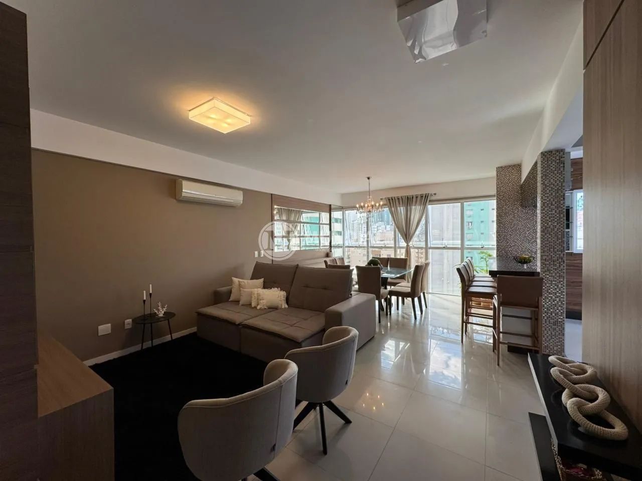 ÓTIMO APARTAMENTO E BEM ILUMINADO - Foto 2