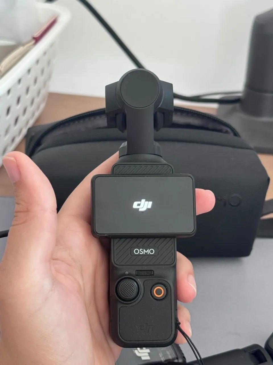 DJI Osmo Pocket 3 Creator Combo - Foto 3