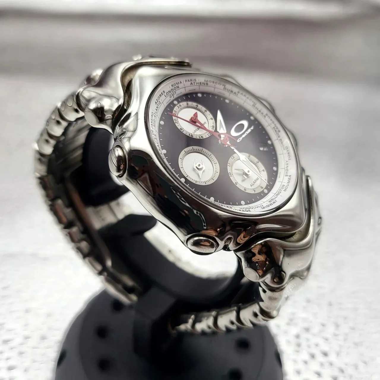 oakley gmt