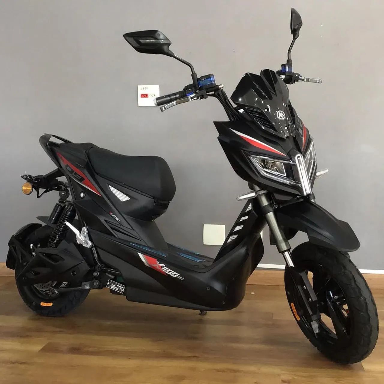 SCOOTER ELÉTRICA 1200W