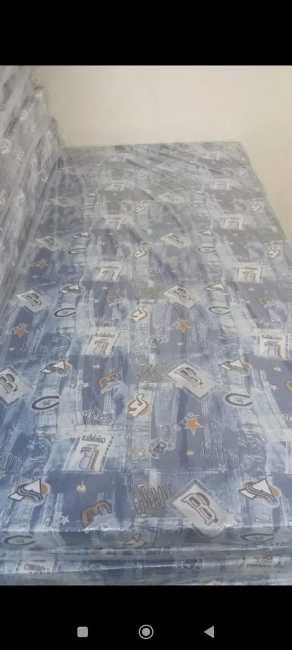 Colchão de solteiro D33 peças novas  - Foto 3