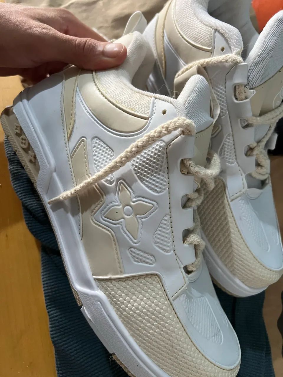 VENDO TENIS LV - Foto 2