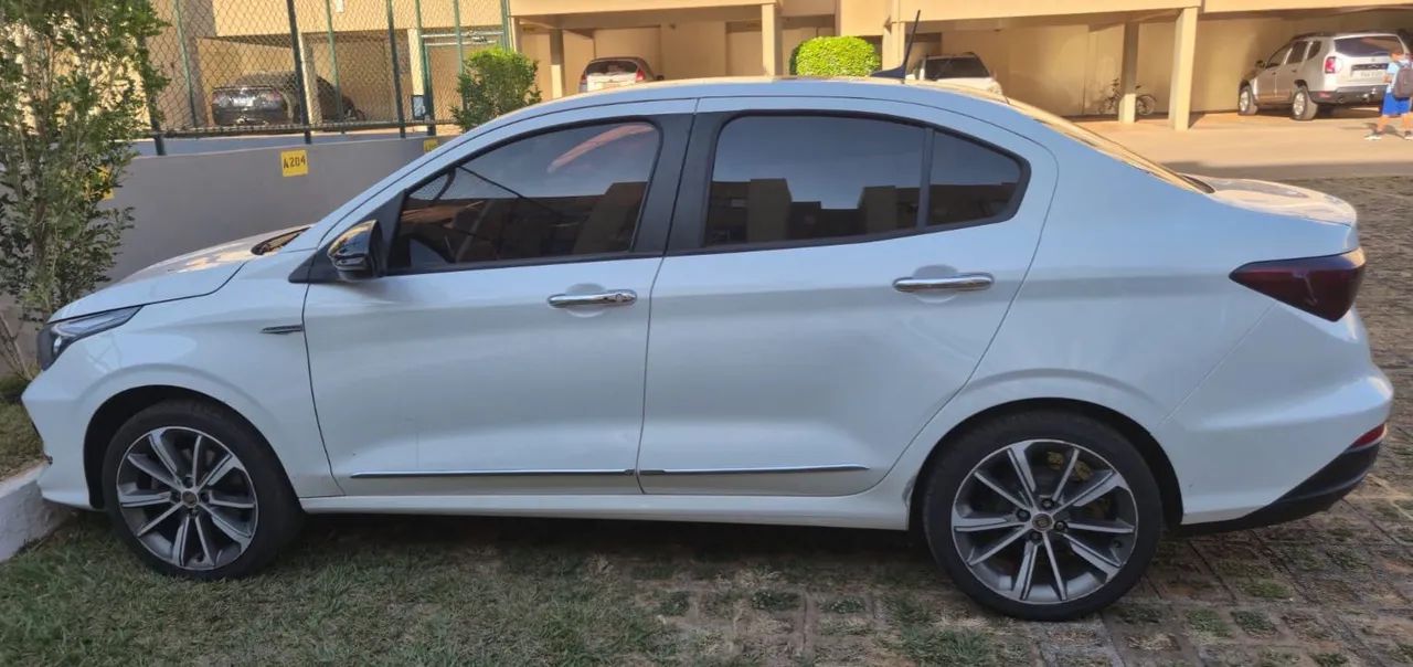 Fiat Cronos Precision 1.8 16V Flex Aut. 2020 - Foto 4