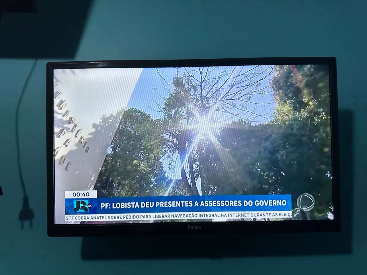TV LG 24 polegadas  - Foto 2