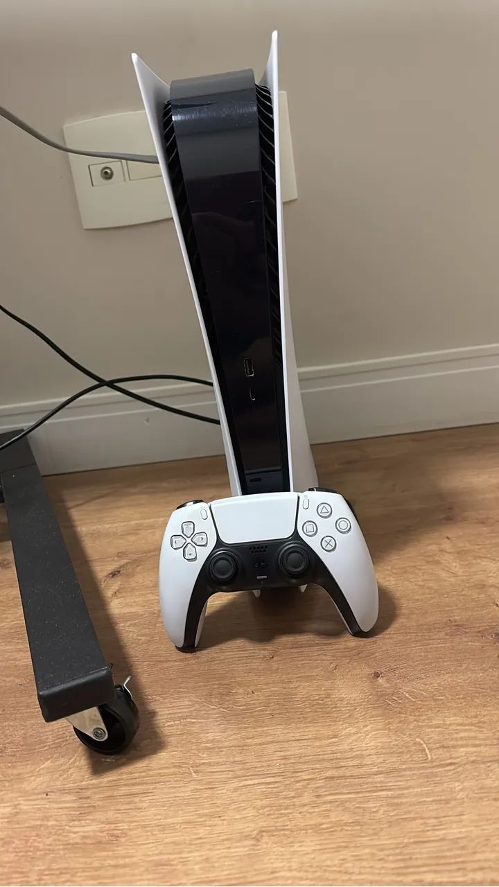 Ps5 Fat com 2 controles