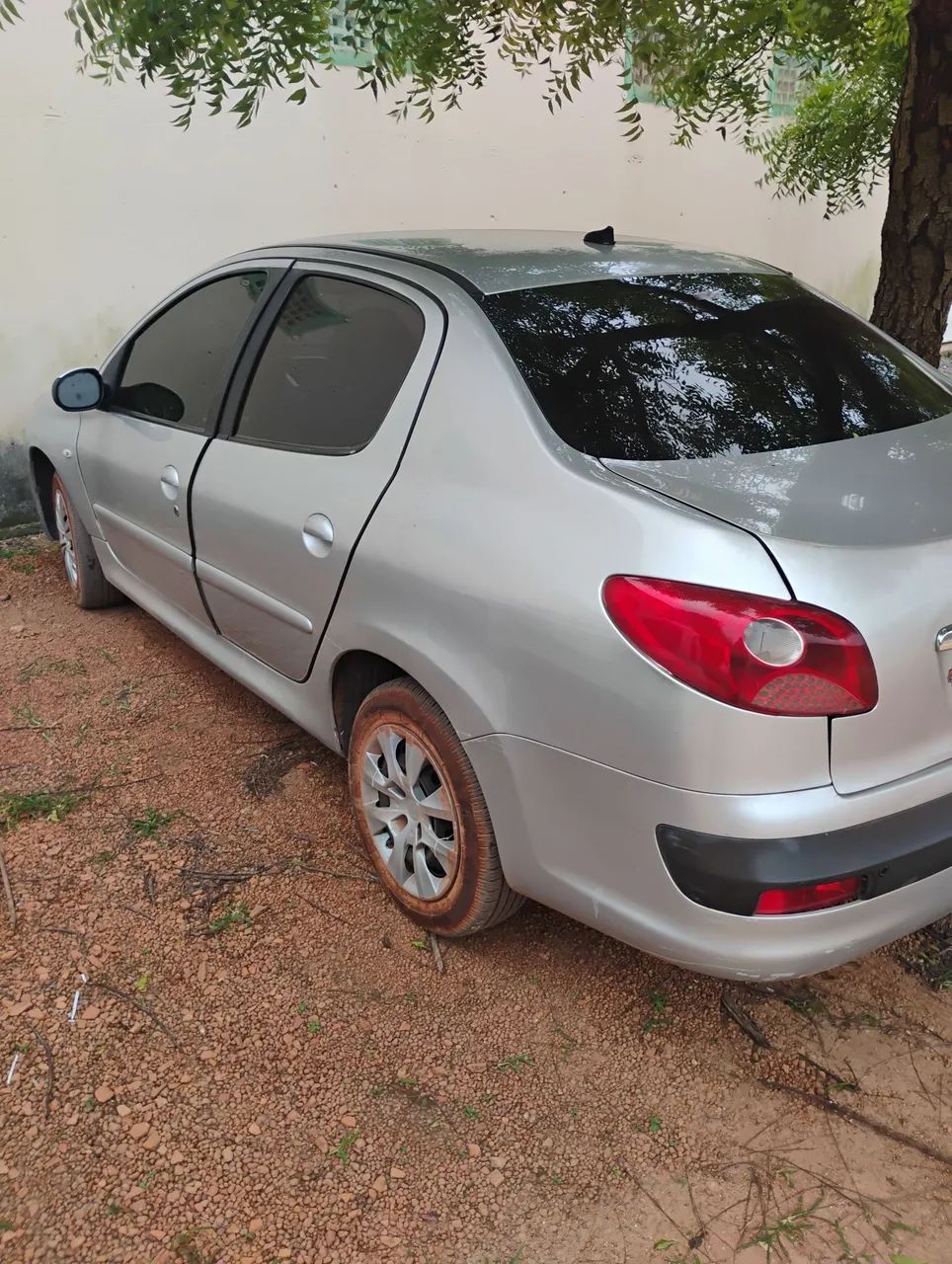 Peugeot 207 2011