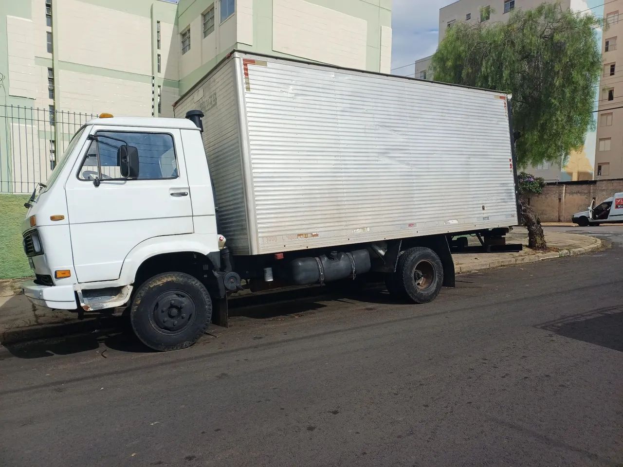 VW 7/90s MWM 229