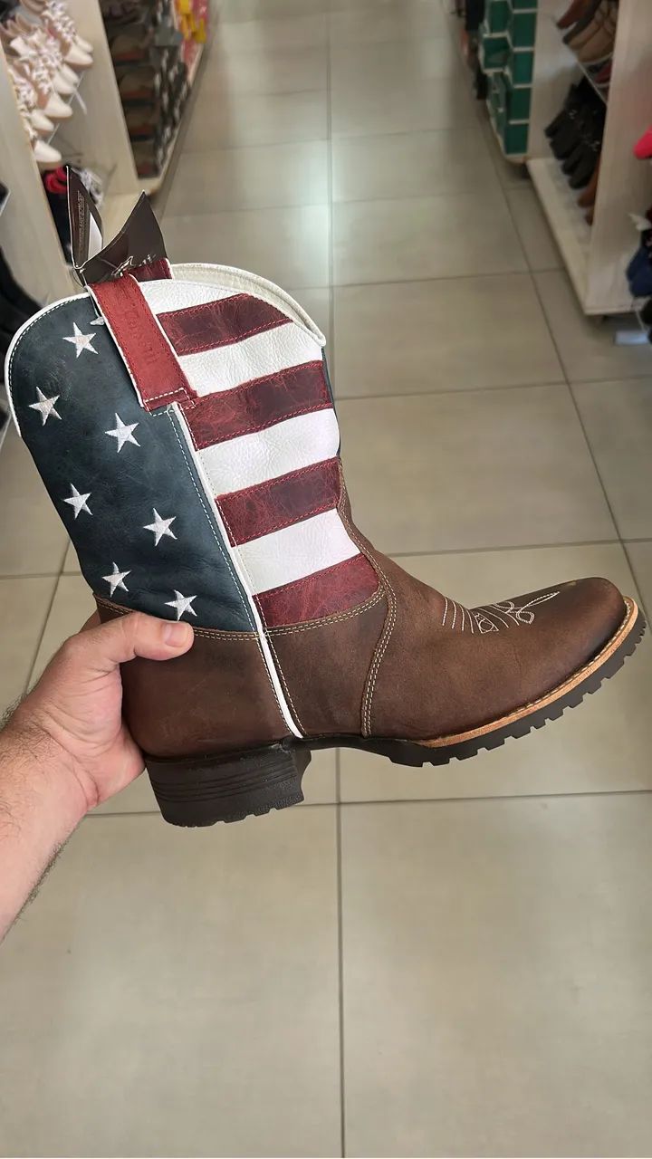 Bota 40 usada uma vez 