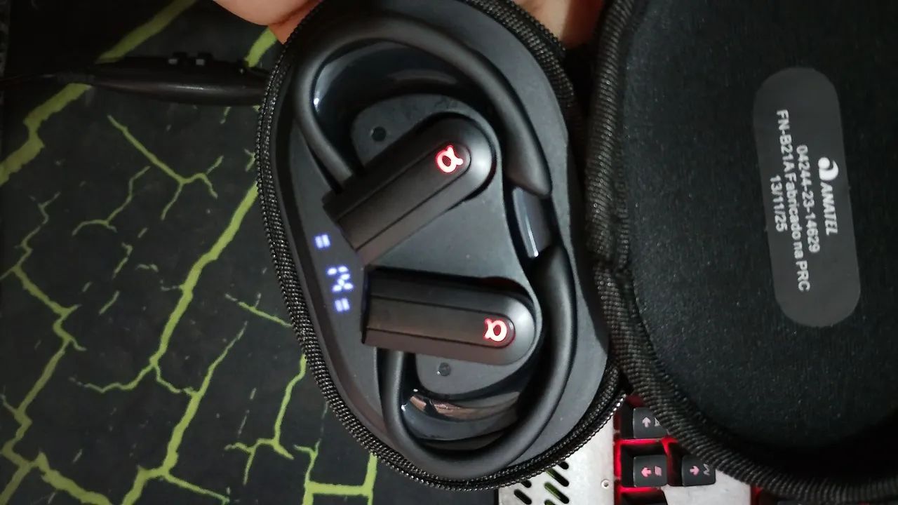 Fone de ouvido auricular 