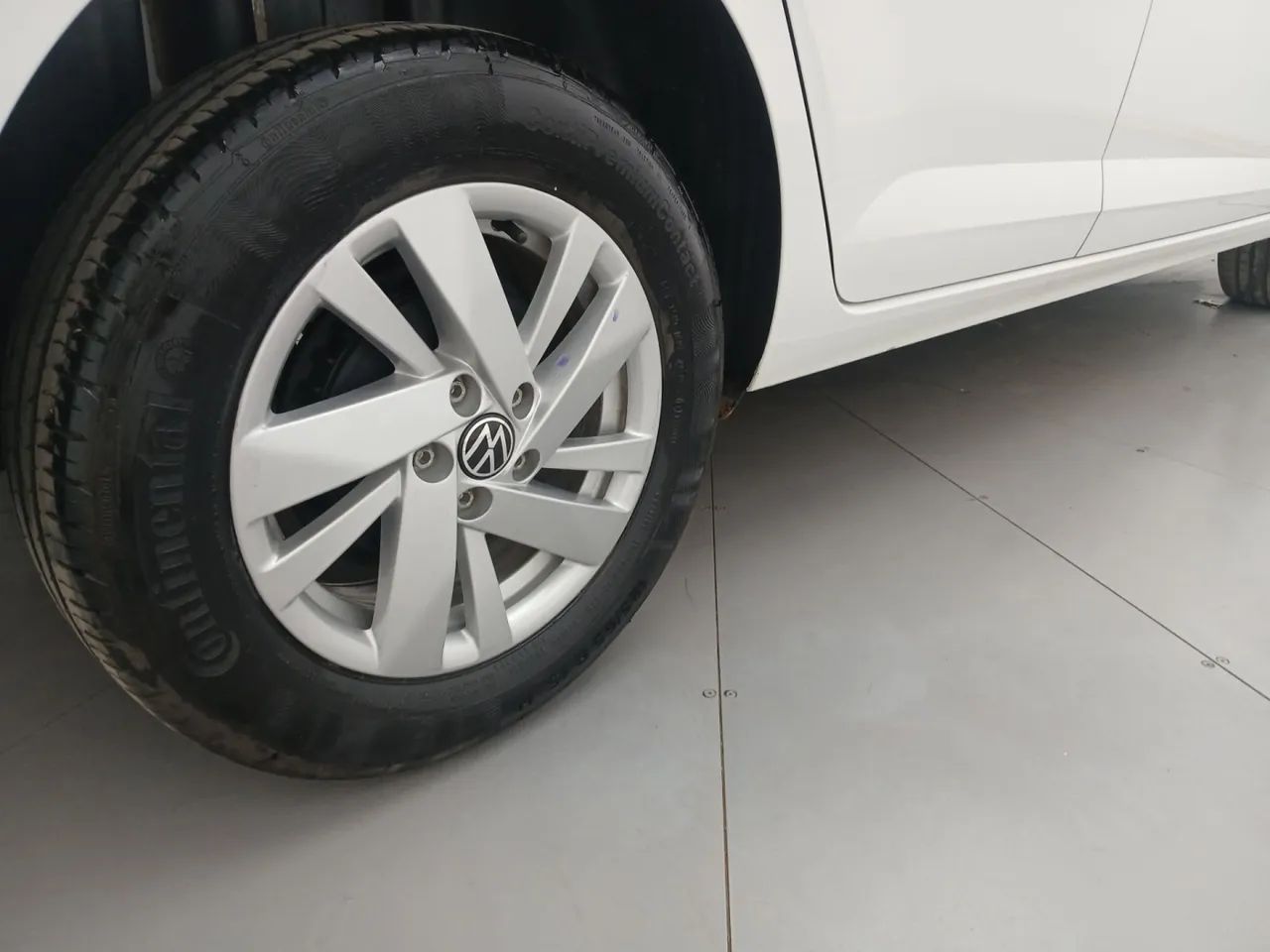 Volkswagen Polo Comfortline TSI 1.0 Flex 12V Aut., foto 14 de 18