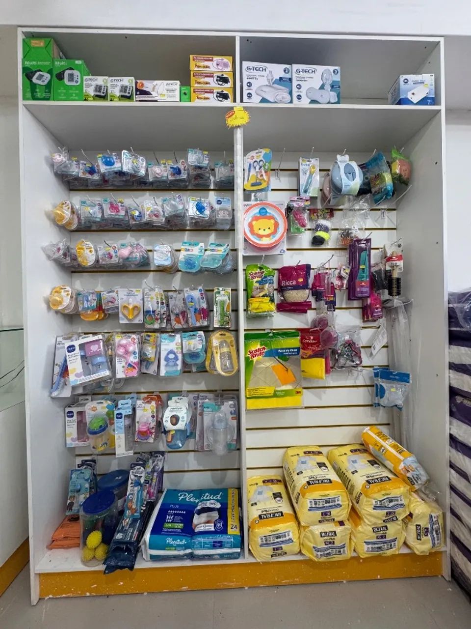 Platileiras e balcão para farmácia  - Foto 4