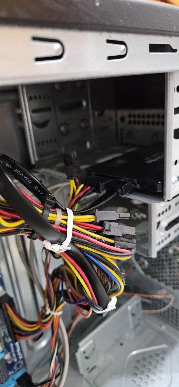 PC Core i3 3240 + SSD 120 GB + 4 GB RAM - Foto 5