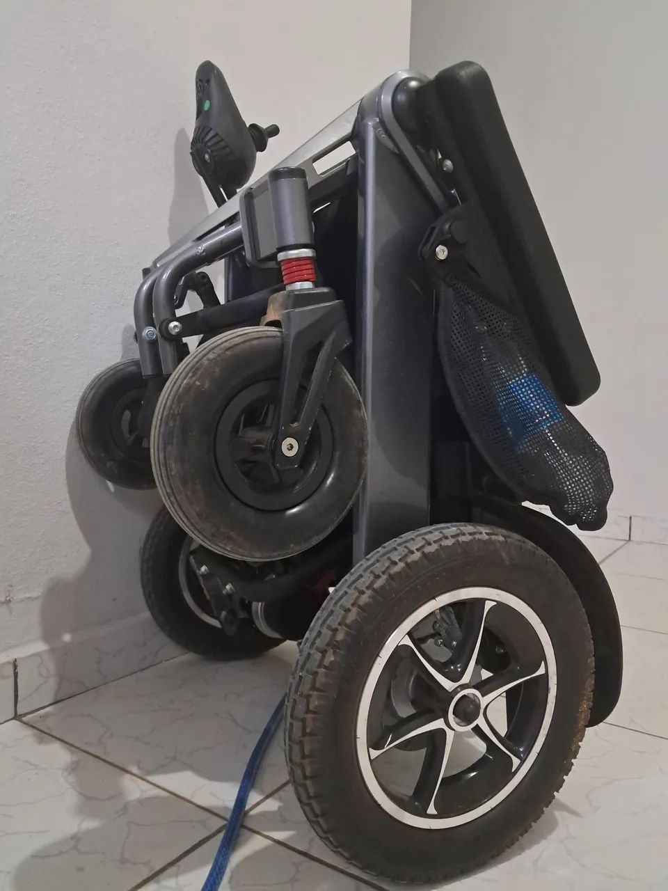 Cadeira de rodas - Foto 2