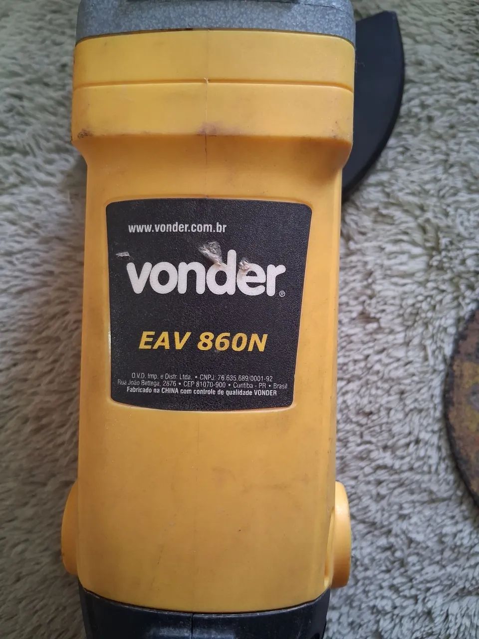 Vendo Esmerilhadeira Angular Vonder 860 w - Foto 3