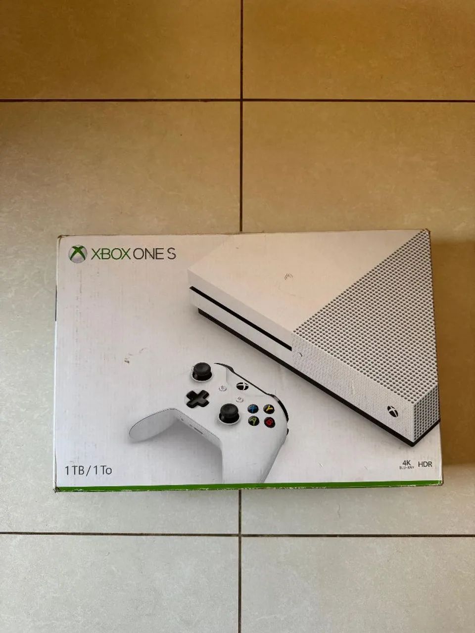 XBOX ONE S 1TB 