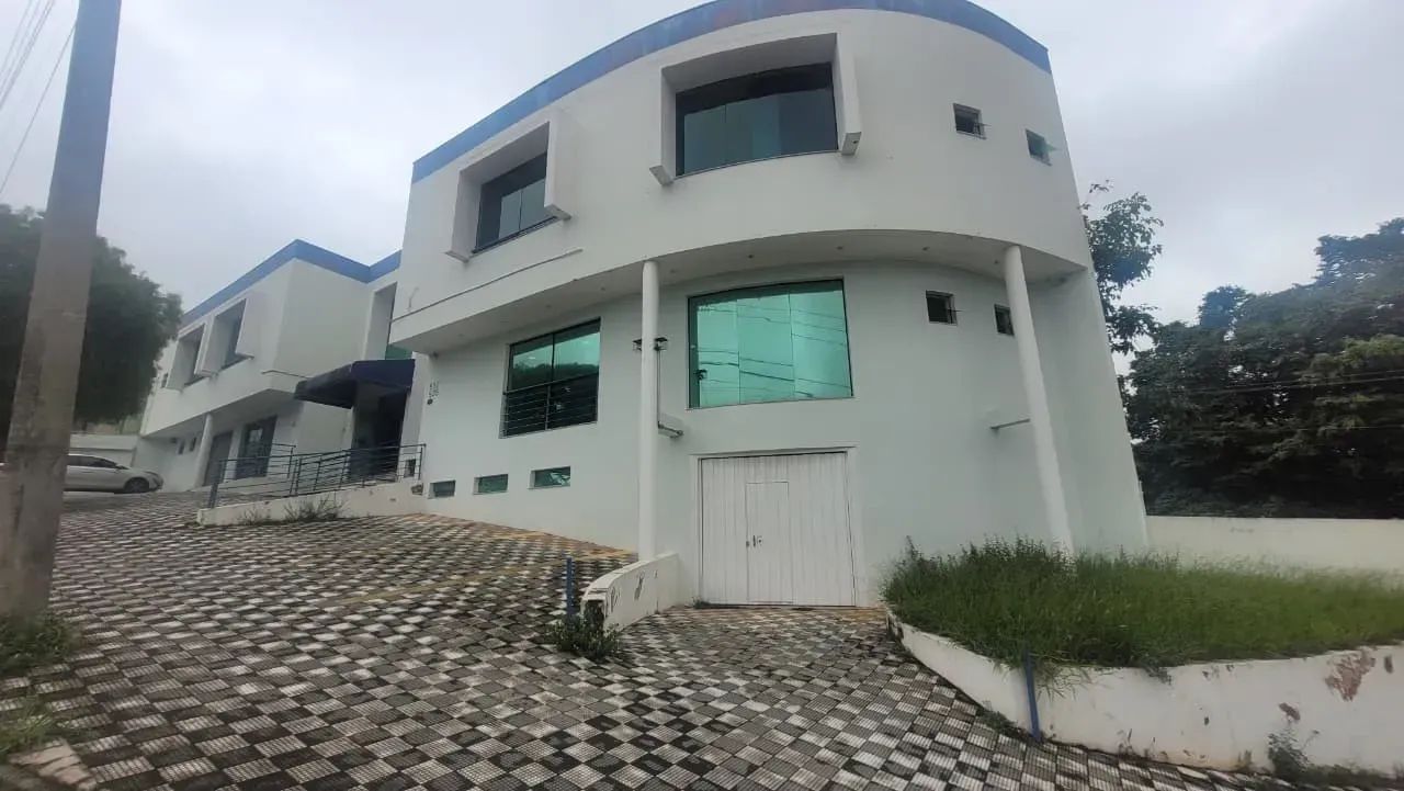 Comercial com 600 metros quadrados em Jardim Vera Cruz - Sorocaba - SP